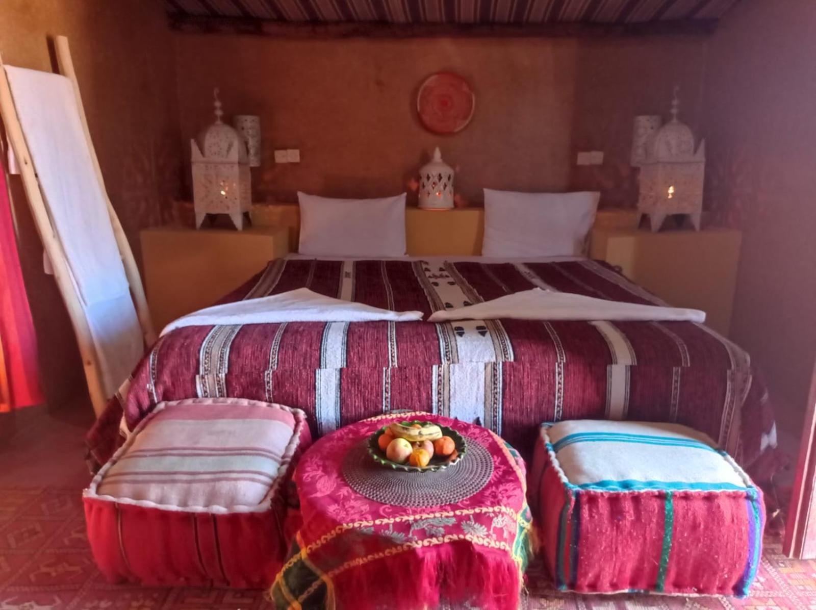 Desert Bivouac Mhamid Bagian luar foto
