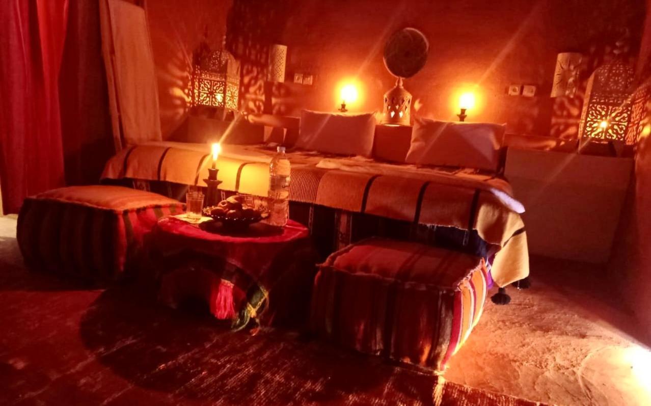 Desert Bivouac Mhamid Bagian luar foto