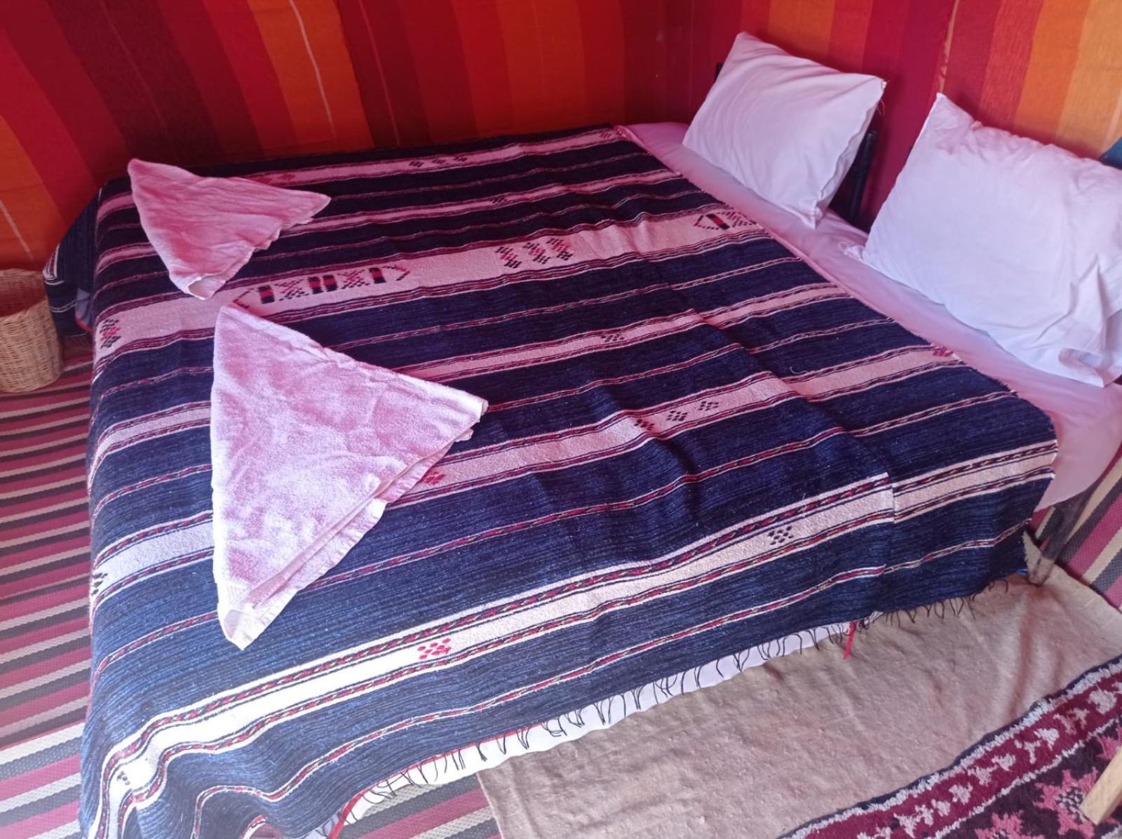 Desert Bivouac Mhamid Bagian luar foto