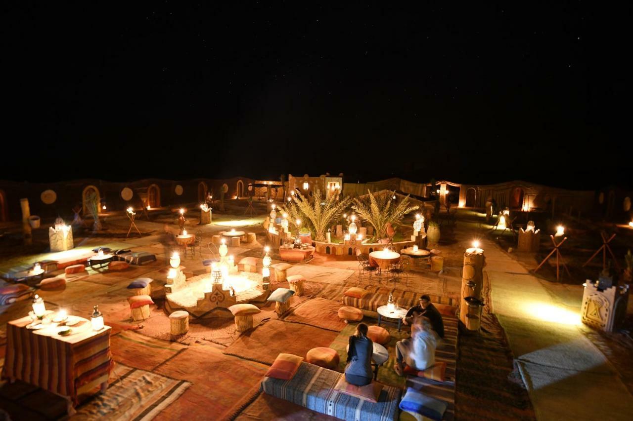 Desert Bivouac Mhamid Bagian luar foto